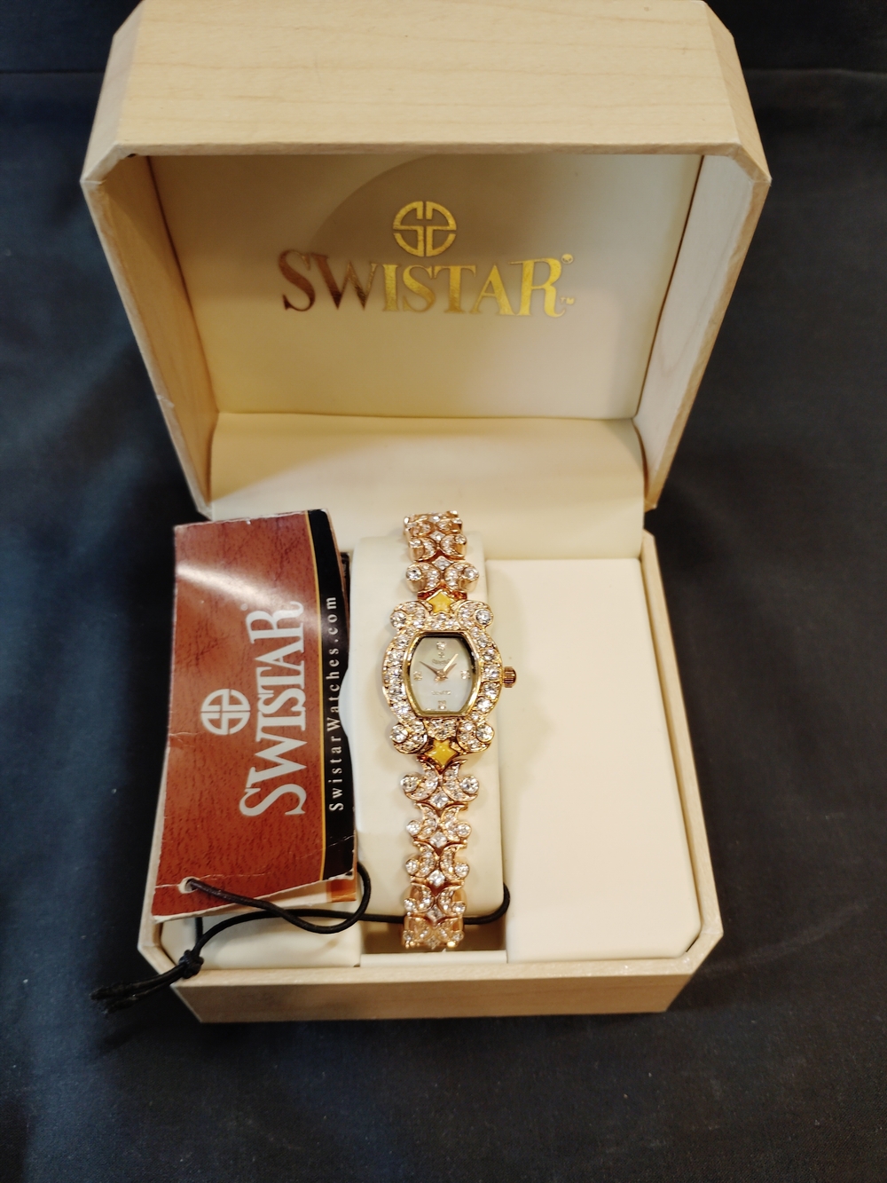 Swistar Women's Rose Gold Crystal Bracelet Watch - Rose Gold